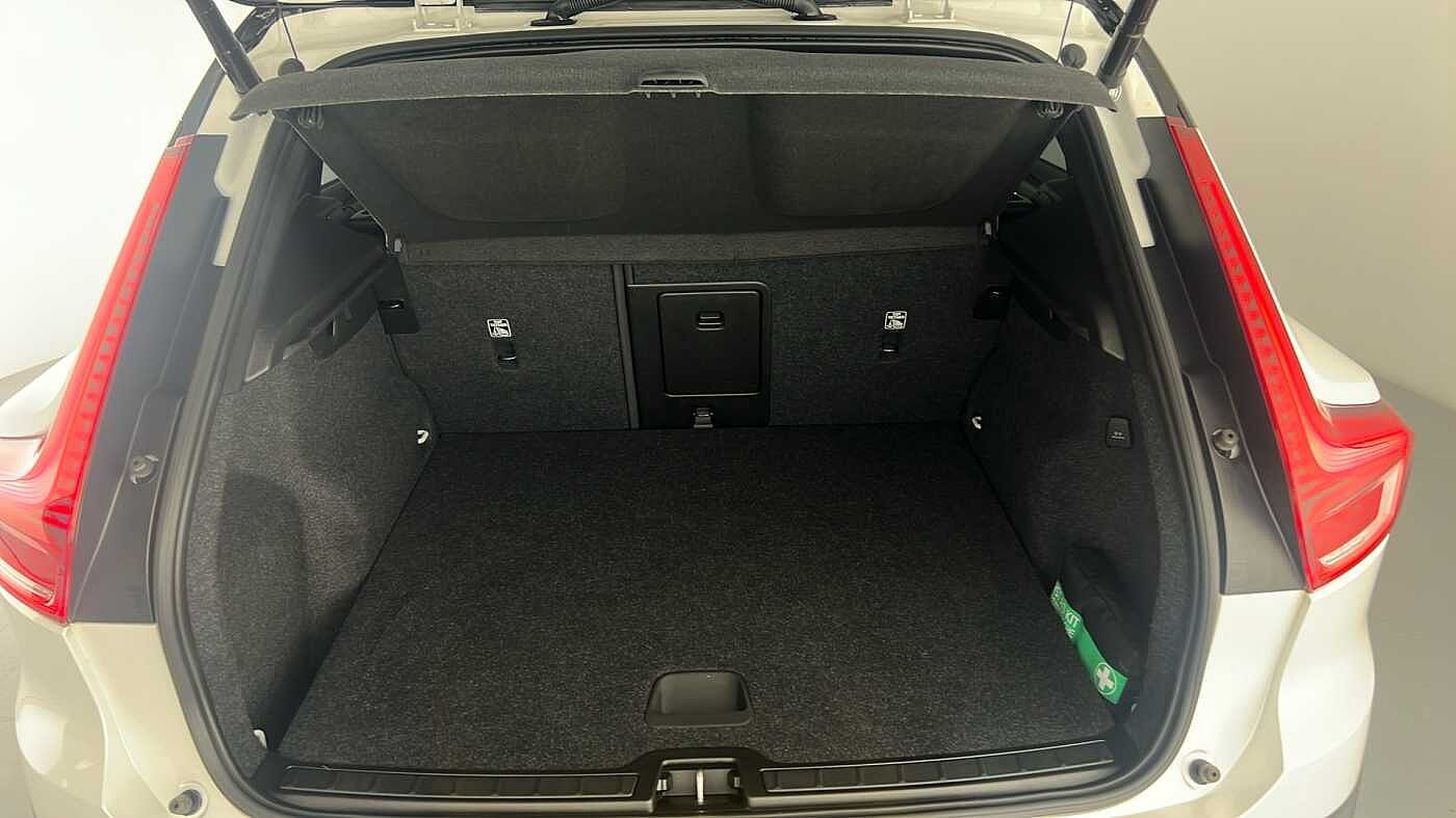 Used Volvo XC40 2021 for sale - 77393504: Photo 13