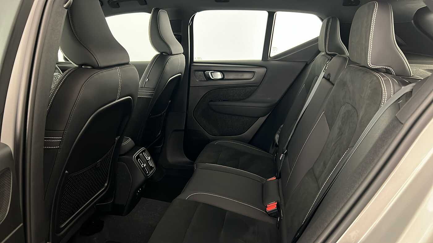 Used Volvo XC40 2024 for sale - 77095352: Photo 13