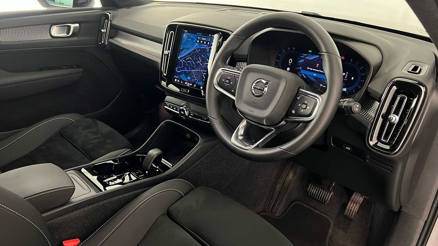 Used Volvo XC40 2024 for sale - 77095352: Photo 16