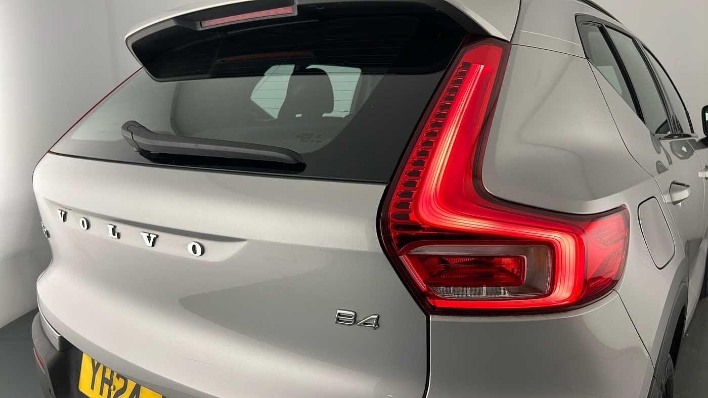 Used Volvo XC40 2024 for sale - 77095352: Photo 29