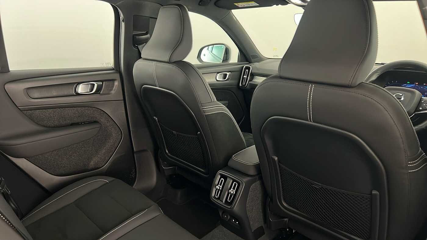 Used Volvo XC40 2024 for sale - 77095352: Photo 32