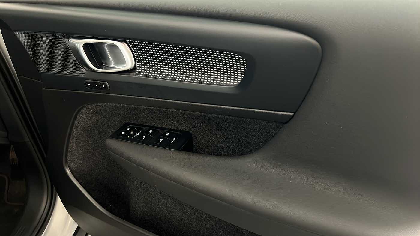 Used Volvo XC40 2024 for sale - 77095352: Photo 33