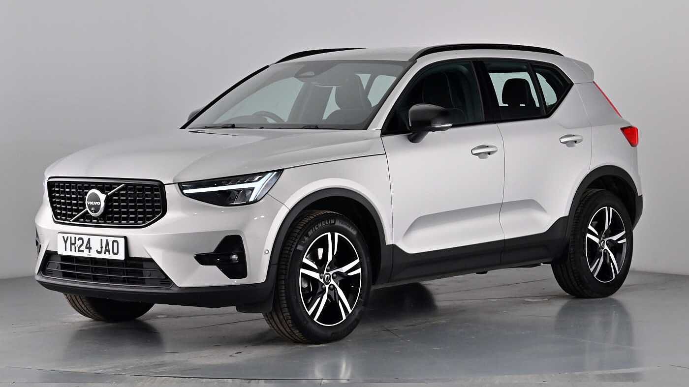 Used Volvo XC40 2024 for sale - 77095352: Photo 4