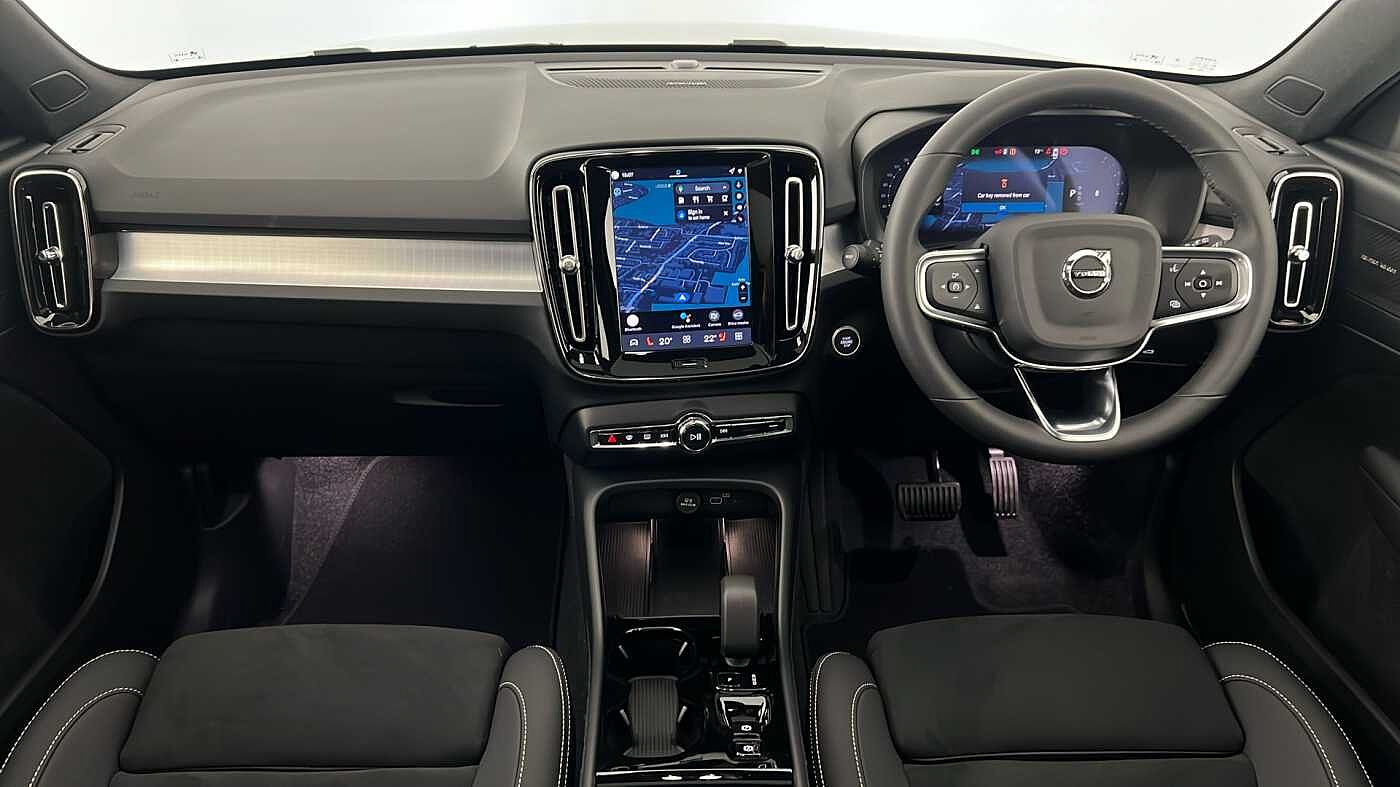 Used Volvo XC40 2025 for sale - 77160695: Photo 11