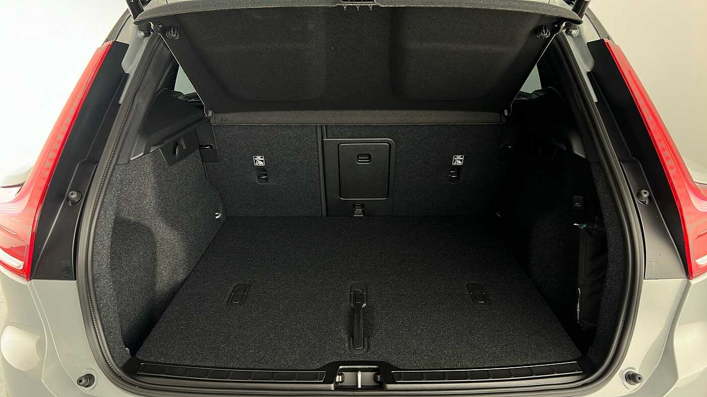 Used Volvo XC40 2025 for sale - 77160695: Photo 19