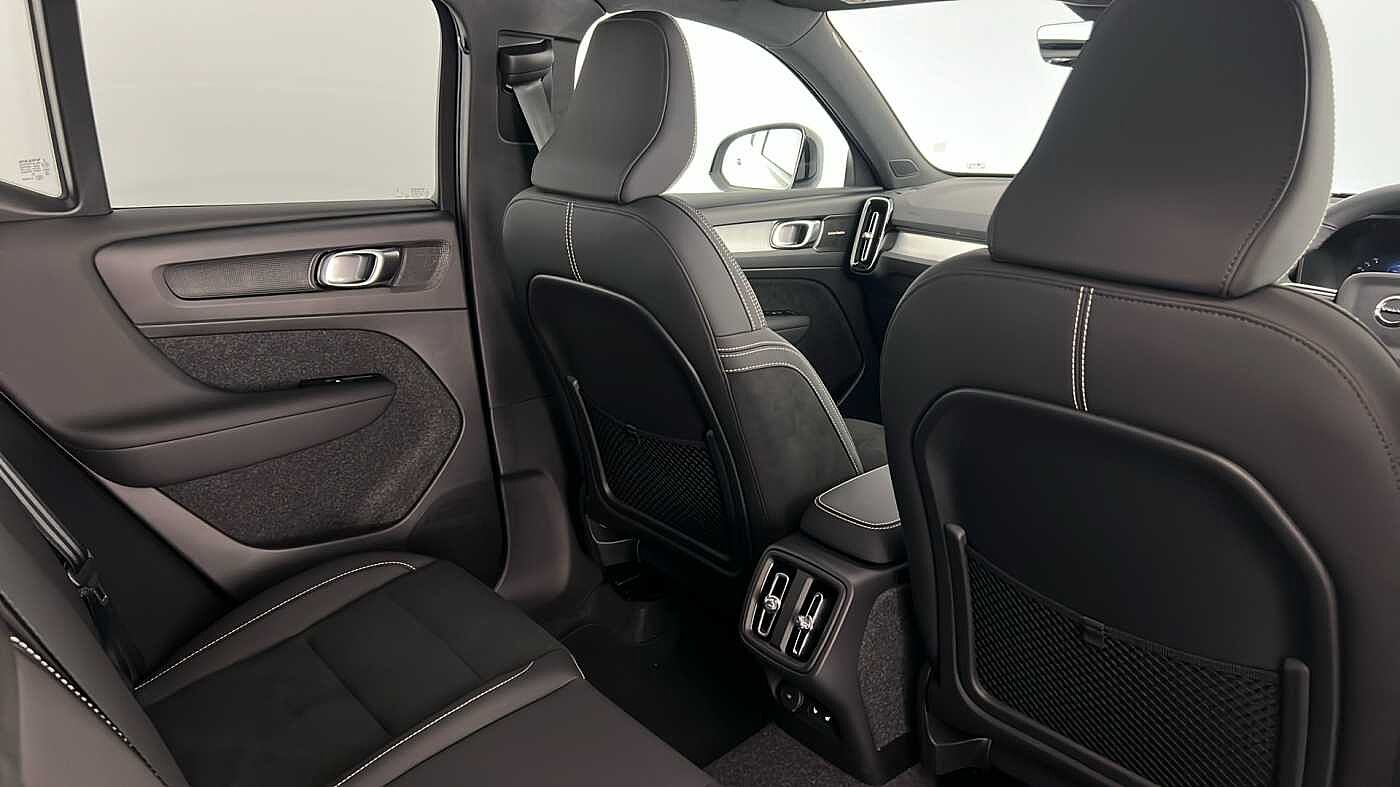 Used Volvo XC40 2025 for sale - 77160695: Photo 31