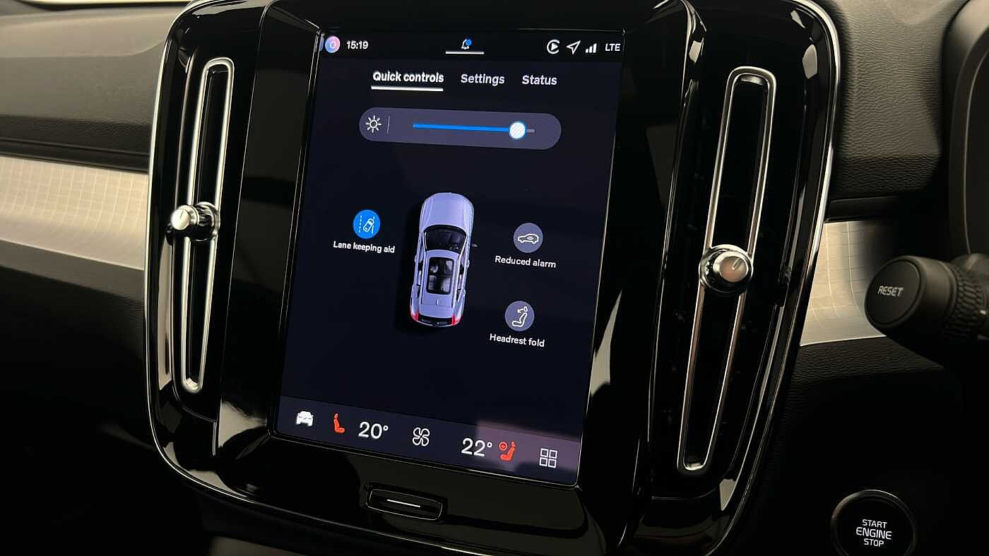 Used Volvo XC40 2025 for sale - 77160695: Photo 43