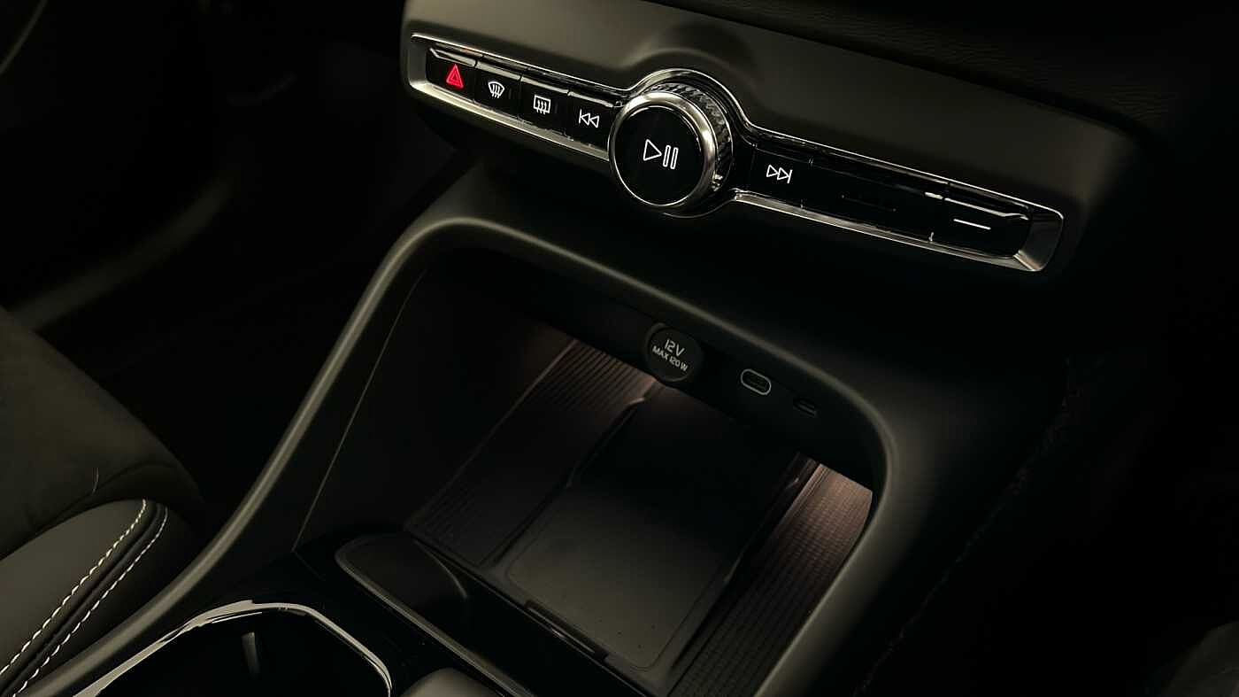 Used Volvo XC40 2025 for sale - 77160695: Photo 46