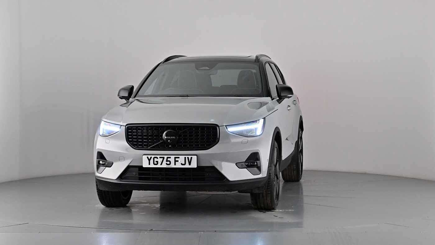 Used Volvo XC40 2025 for sale - 77160695: Photo 54
