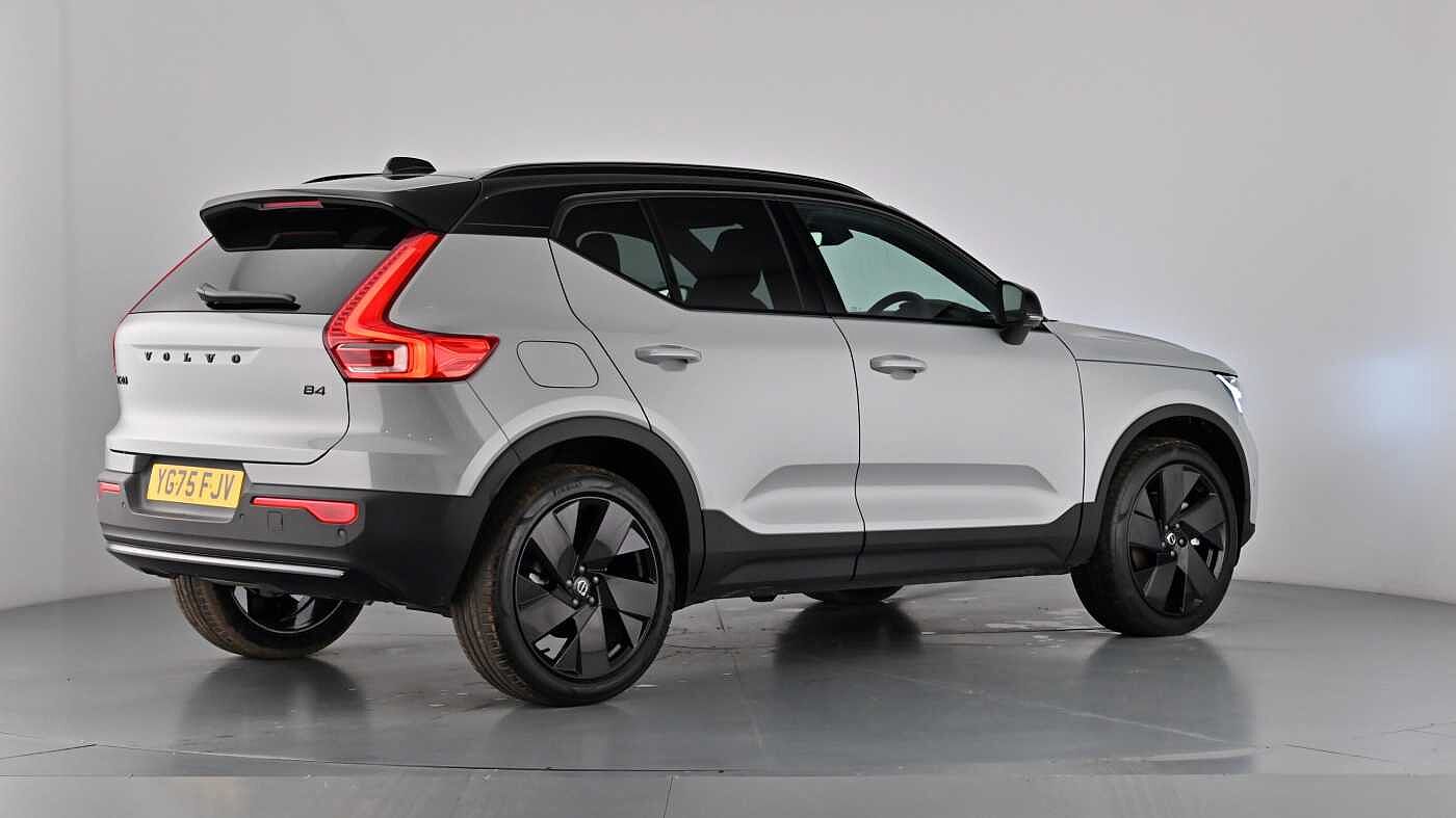 Used Volvo XC40 2025 for sale - 77160695: Photo 76