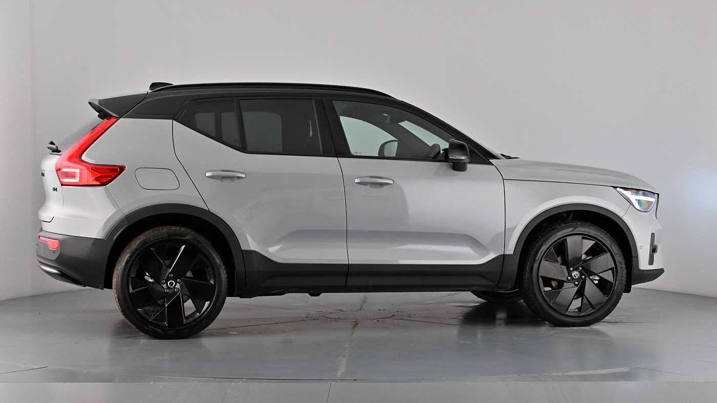 Used Volvo XC40 2025 for sale - 77160695: Photo 79