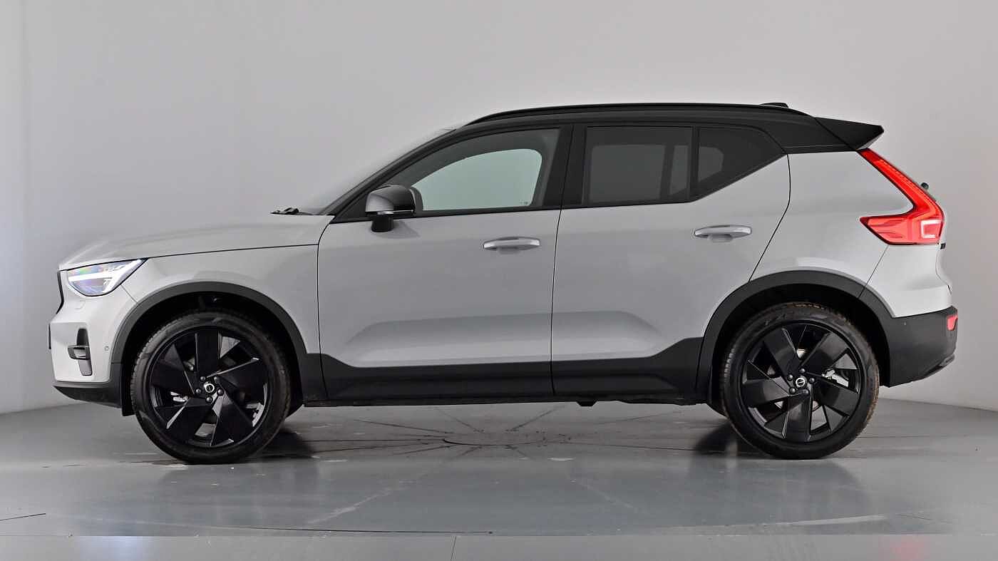 Used Volvo XC40 2025 for sale - 77160695: Photo 8