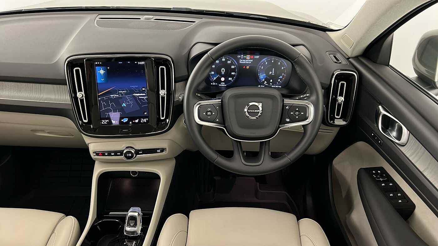 Used Volvo XC40 2021 for sale - 76780323: Photo 12