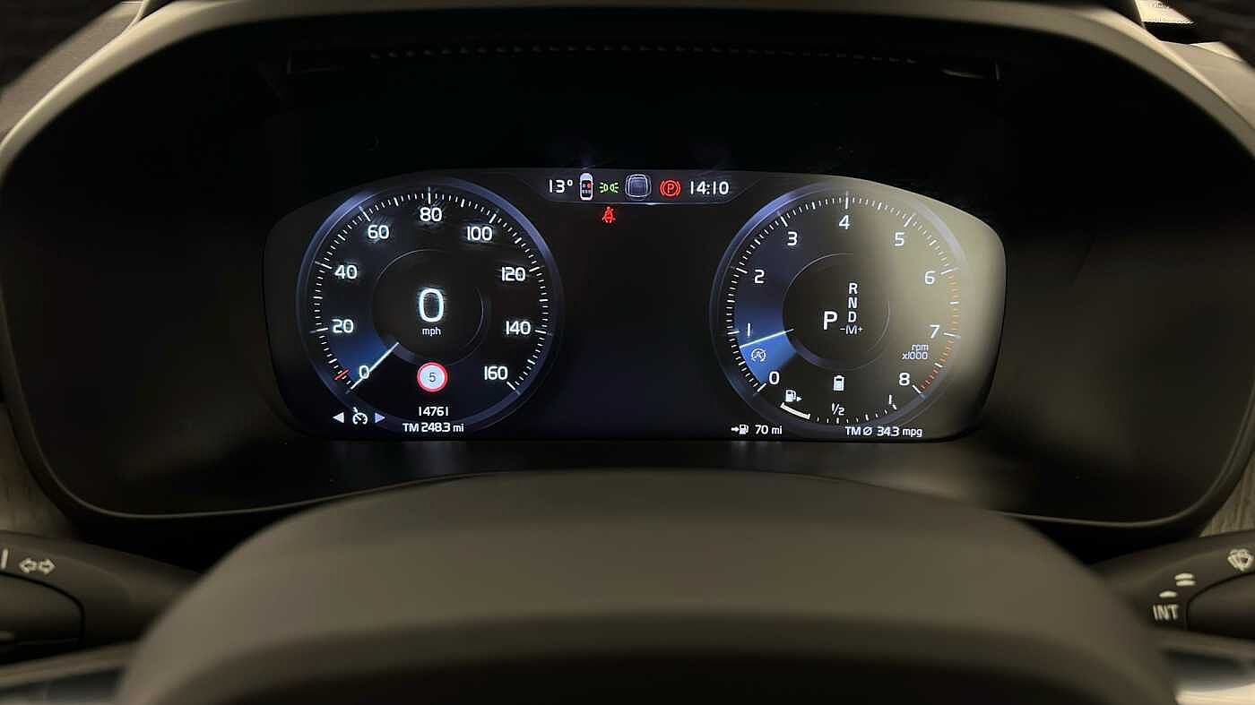 Used Volvo XC40 2021 for sale - 76780323: Photo 18