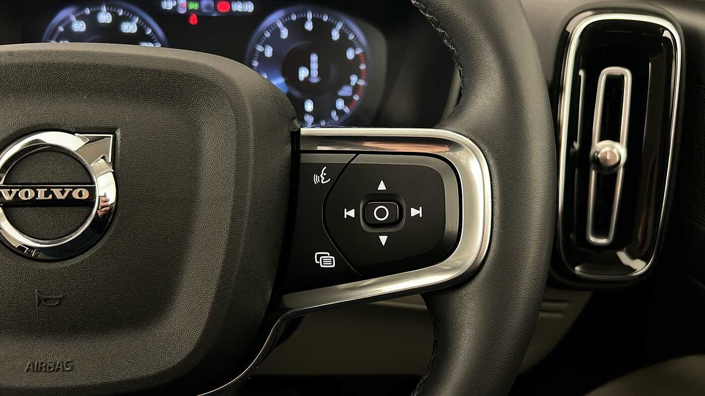 Used Volvo XC40 2021 for sale - 76780323: Photo 20