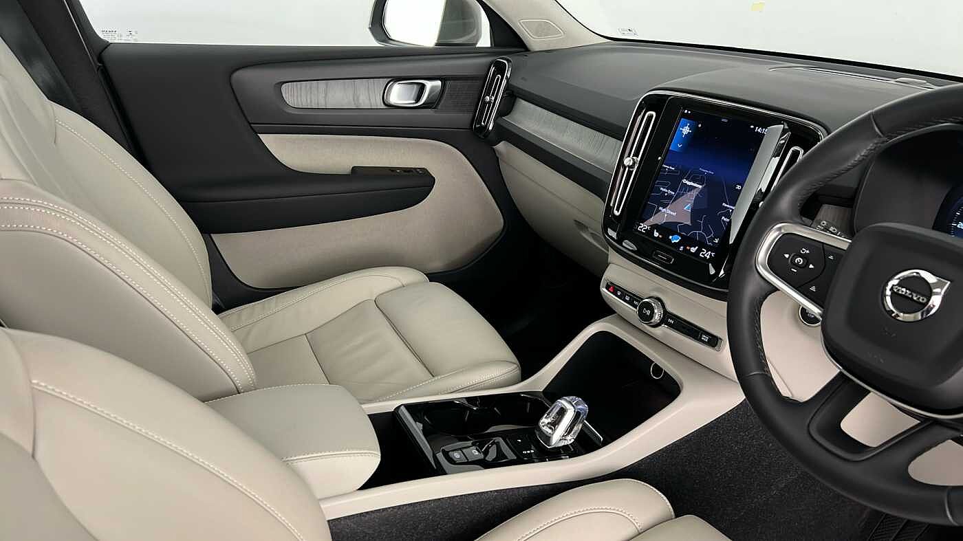 Used Volvo XC40 2021 for sale - 76780323: Photo 36