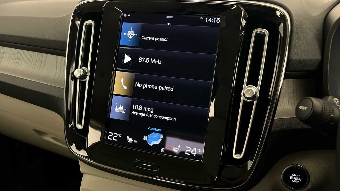 Used Volvo XC40 2021 for sale - 76780323: Photo 40