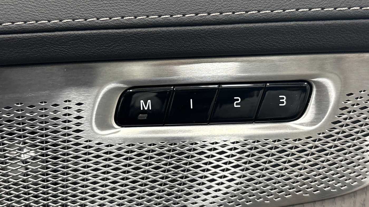 Used Volvo XC90 2025 for sale - 76796377: Photo 23