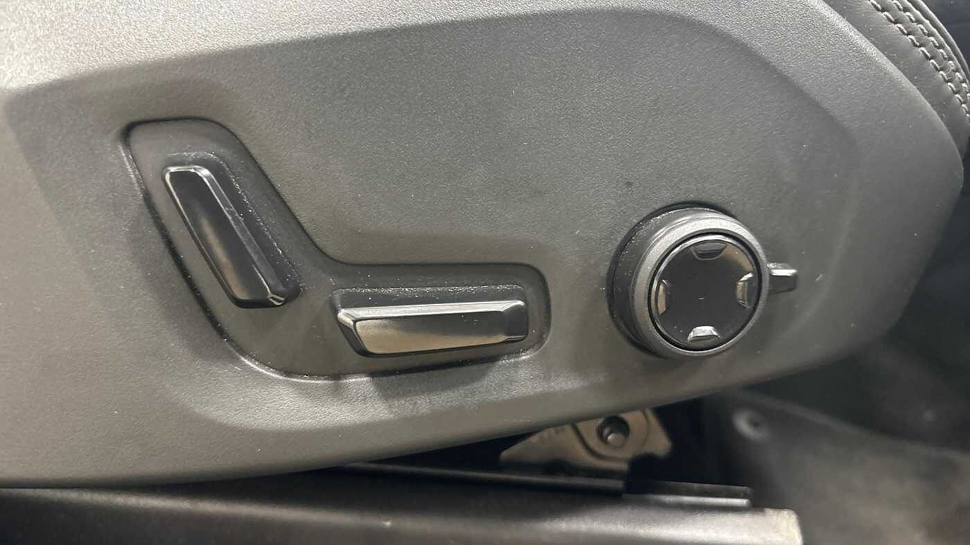 Used Volvo XC90 2025 for sale - 76796377: Photo 25