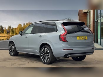 Used Volvo XC90 2025 for sale - 76796377: Photo