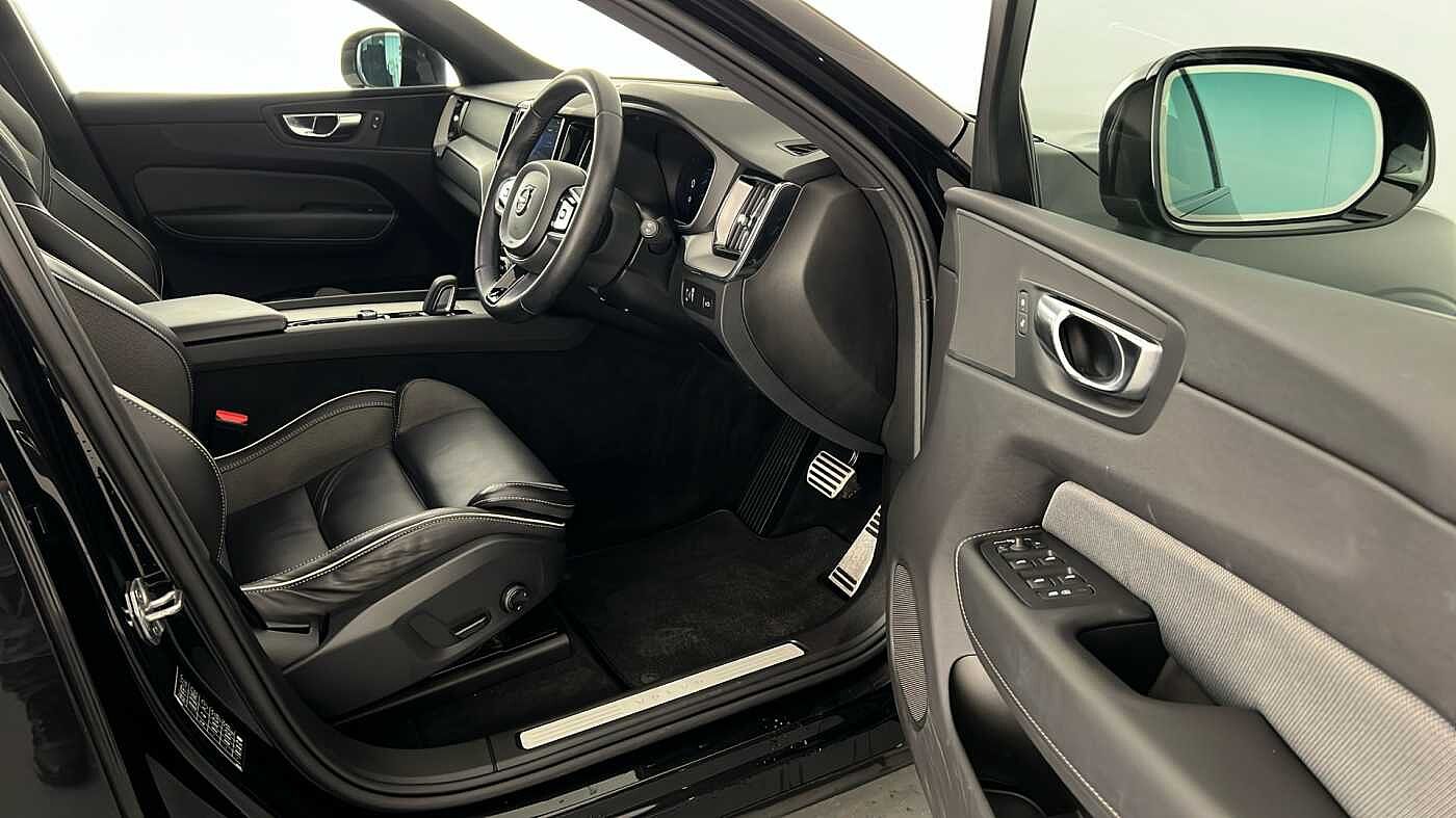 Used Volvo XC60 2021 for sale - 76907947: Photo 17