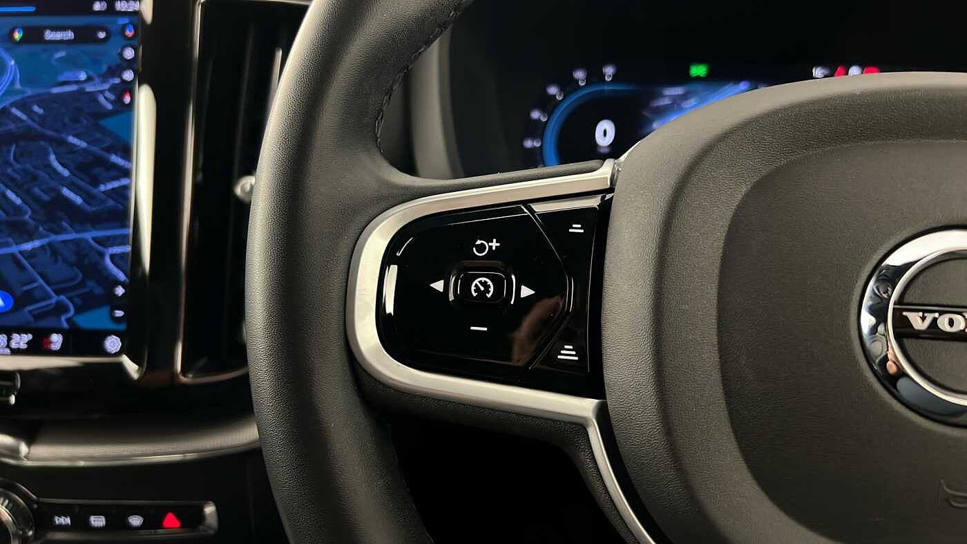 Used Volvo XC60 2021 for sale - 76907947: Photo 19