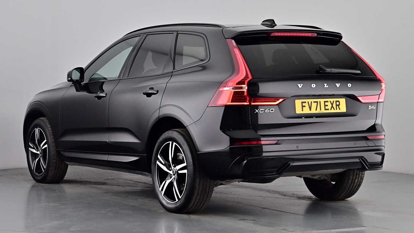 Used Volvo XC60 2021 for sale - 76907947: Photo 2