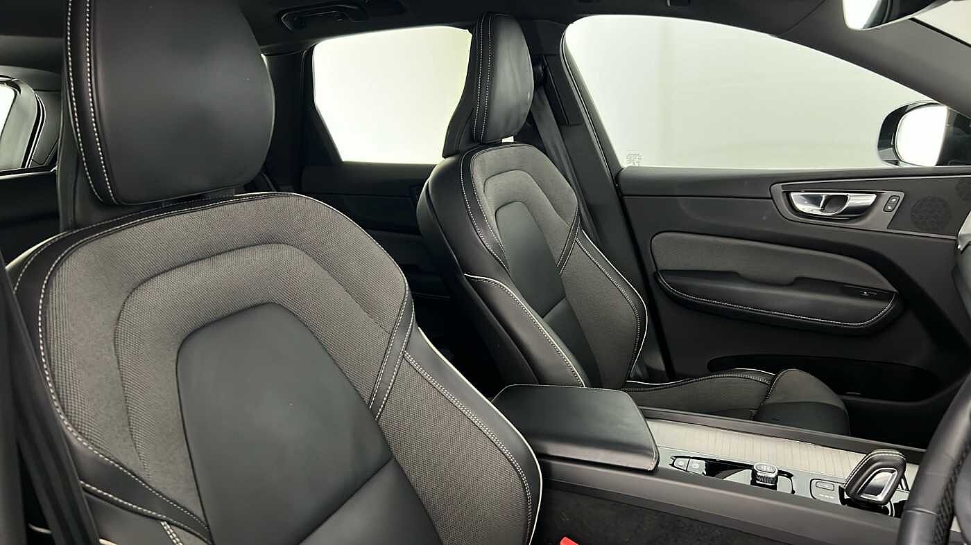 Used Volvo XC60 2021 for sale - 76907947: Photo 35