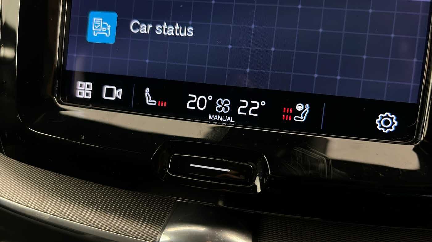 Used Volvo XC60 2021 for sale - 76907947: Photo 45