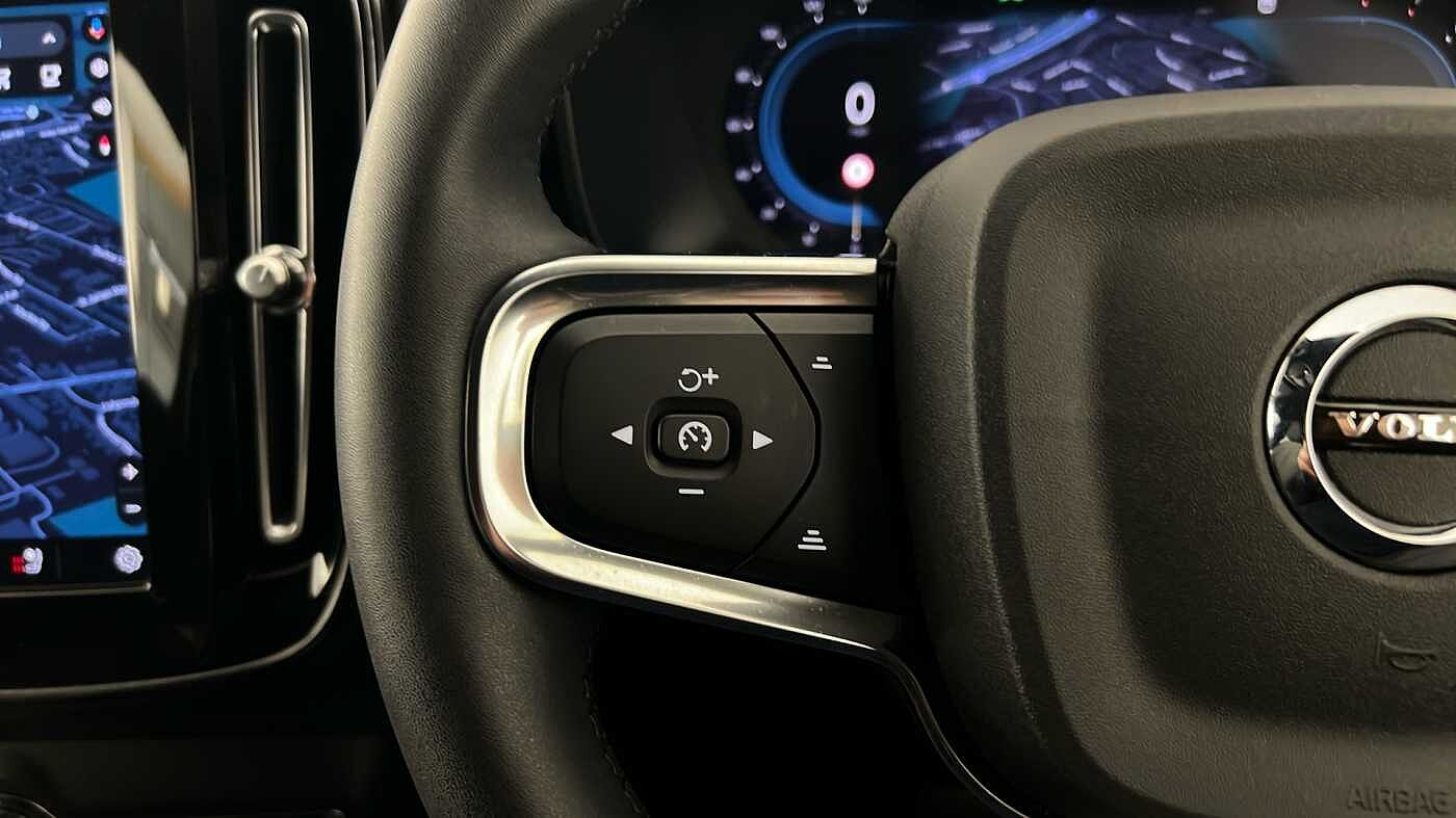 Used Volvo XC40 2022 for sale - 76507484: Photo 16