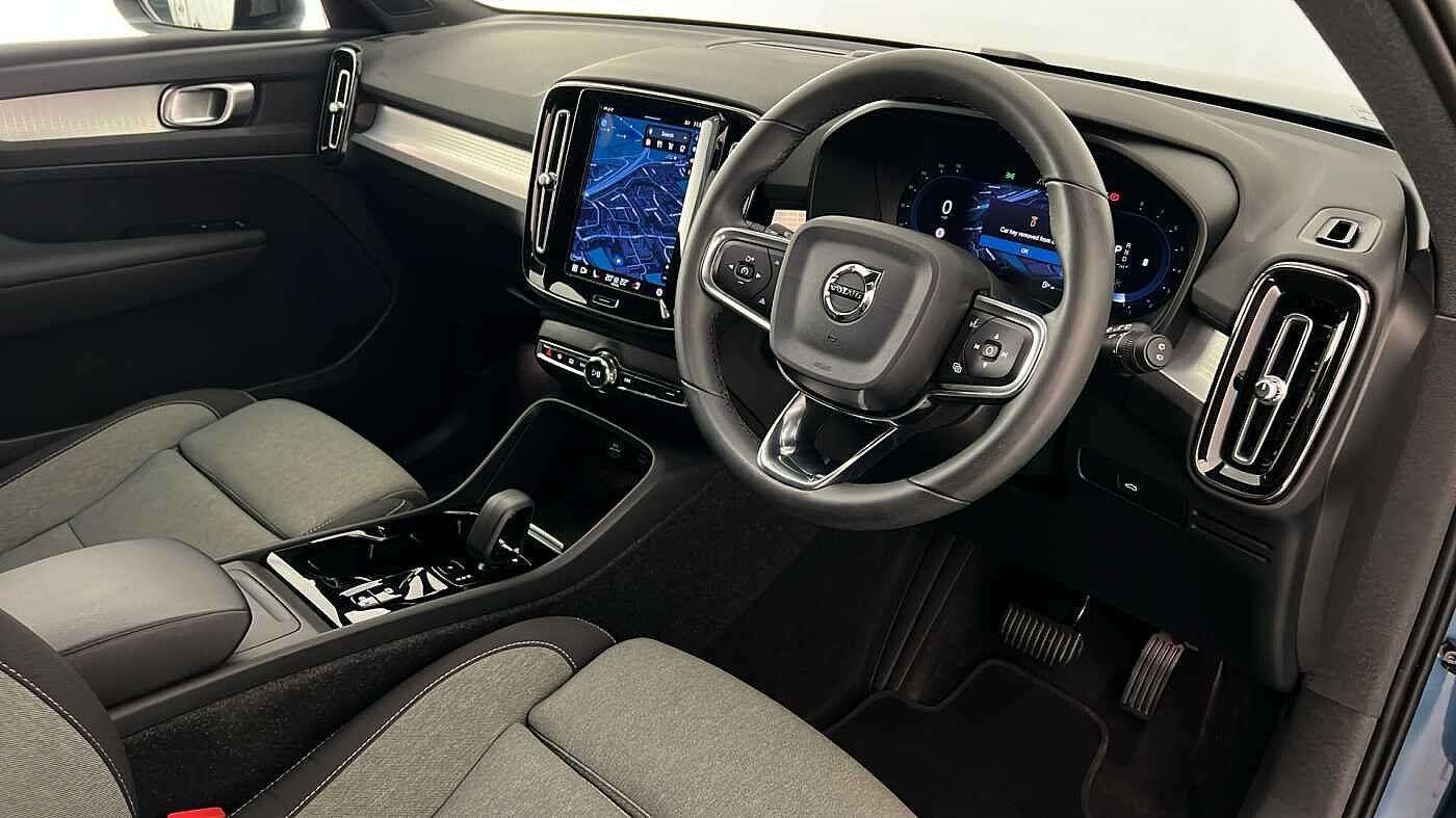 Used Volvo XC40 2022 for sale - 76507484: Photo 3