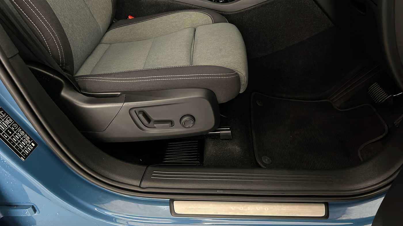 Used Volvo XC40 2022 for sale - 76507484: Photo 33