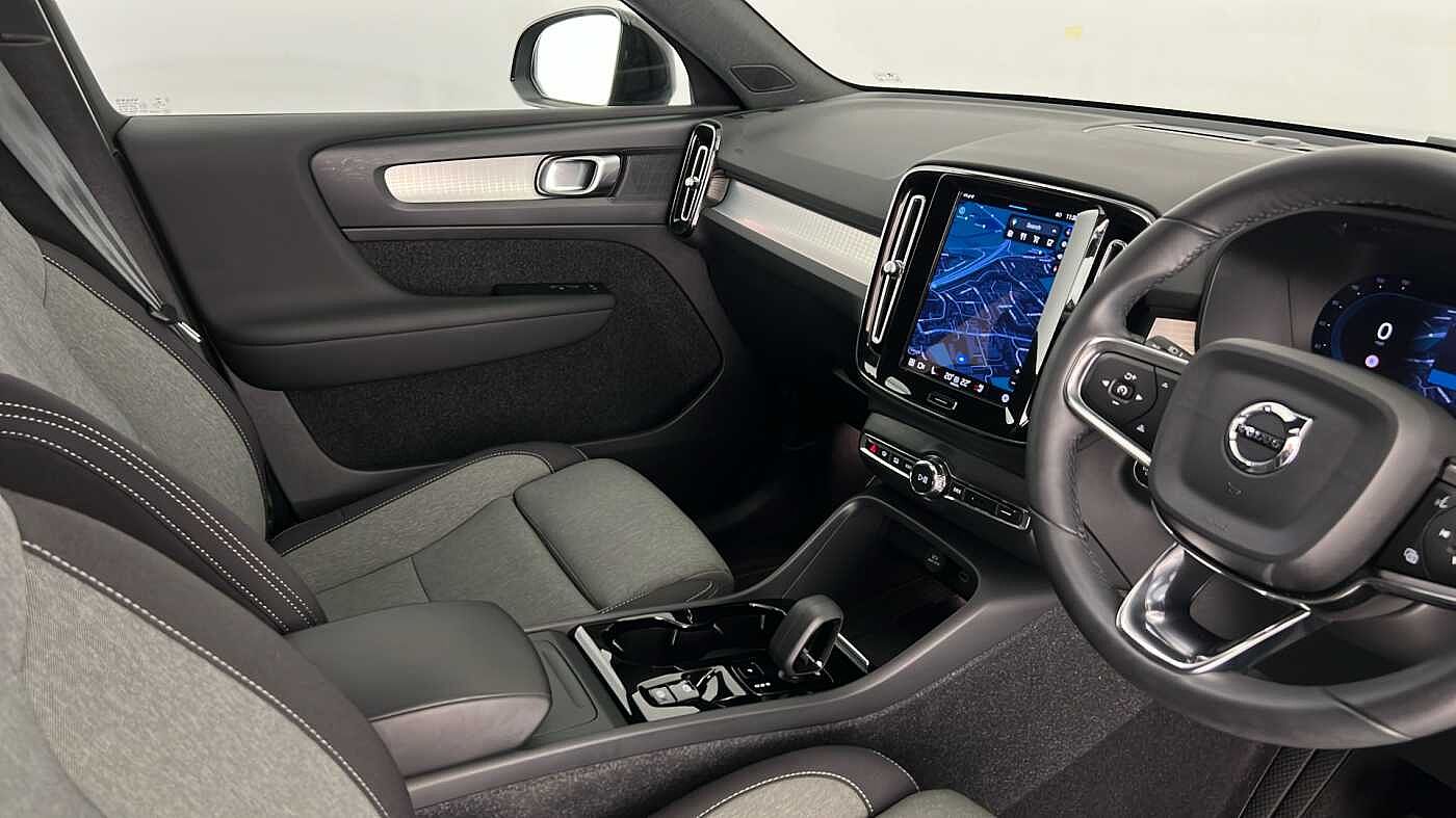 Used Volvo XC40 2022 for sale - 76507484: Photo 35