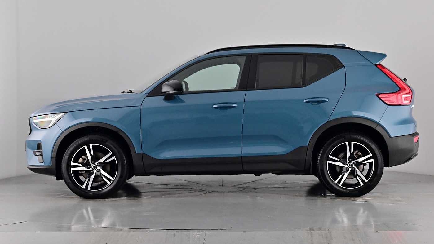 Used Volvo XC40 2022 for sale - 76507484: Photo 8
