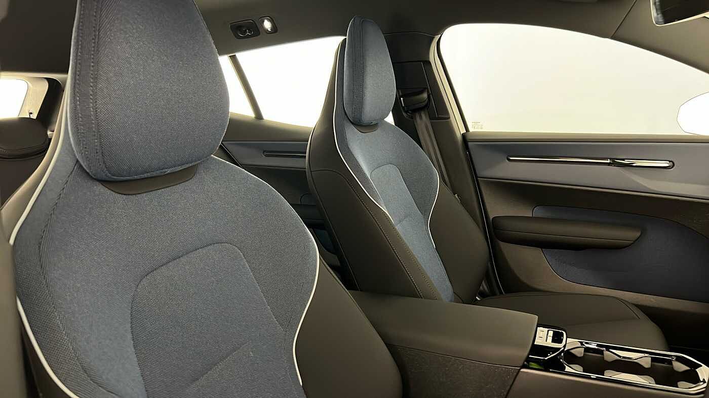 Used Volvo EX30 2025 for sale - 76750107: Photo 35