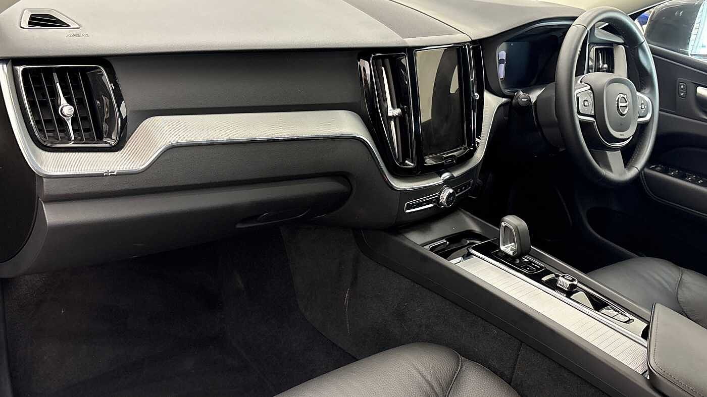 Used Volvo XC60 2025 for sale - 78211976: Photo 4