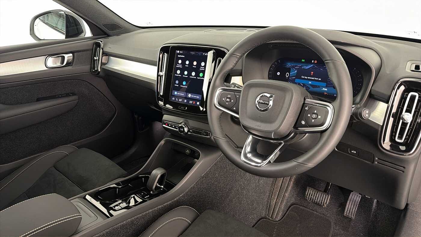 Used Volvo XC40 2025 for sale - 77476561: Photo 12