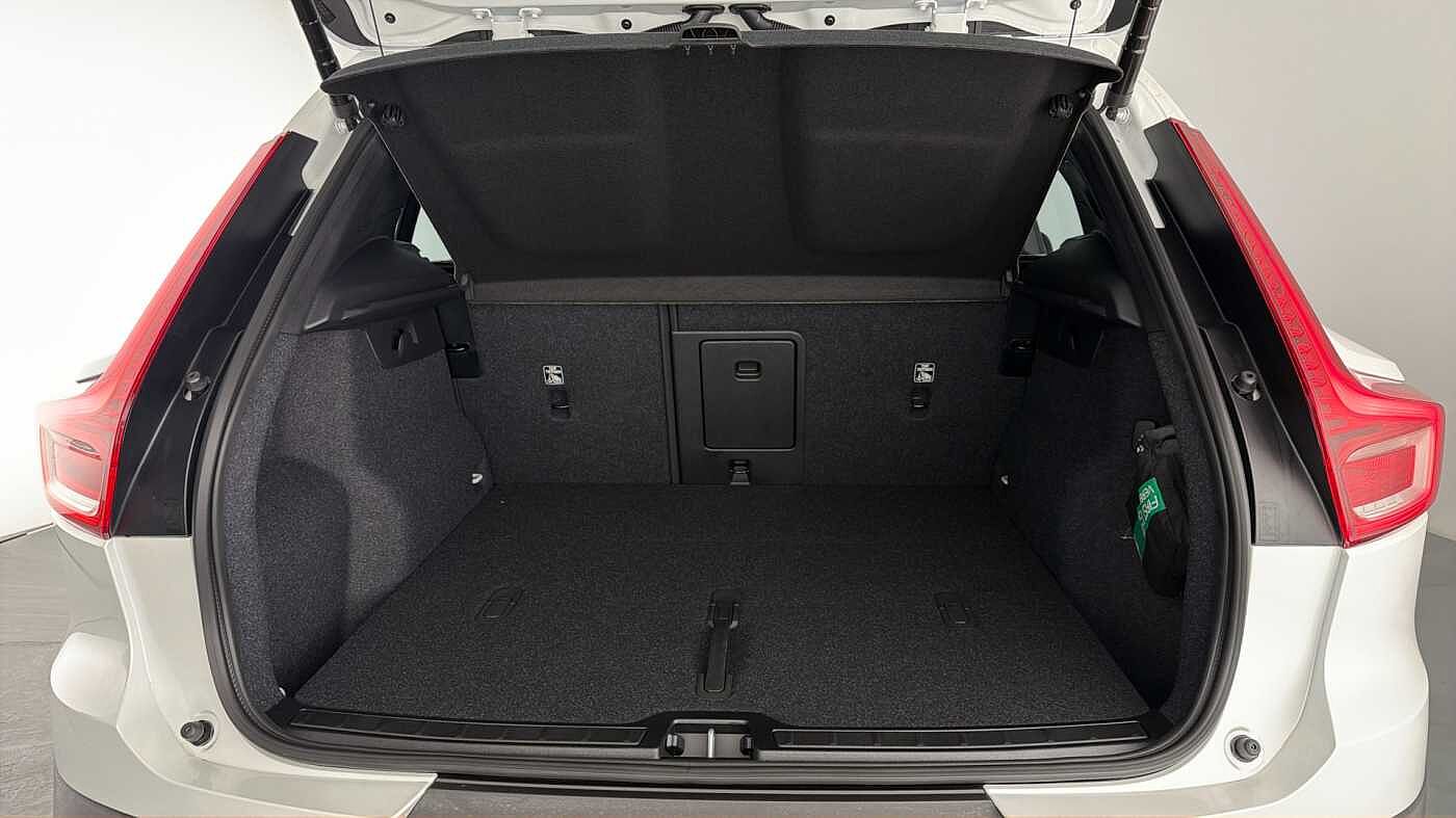 Used Volvo XC40 2025 for sale - 77476561: Photo 19