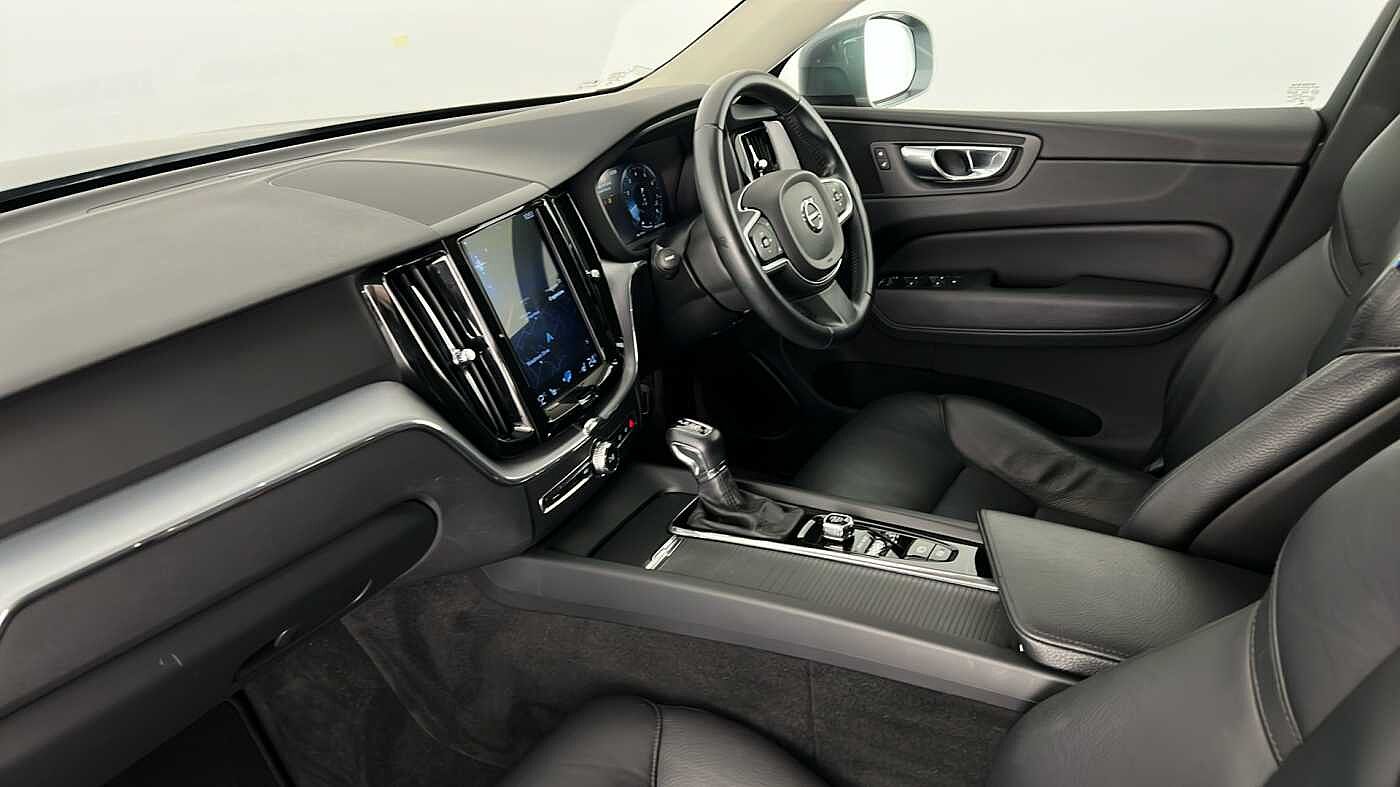 Used Volvo XC60 2018 for sale - 76568008: Photo 3