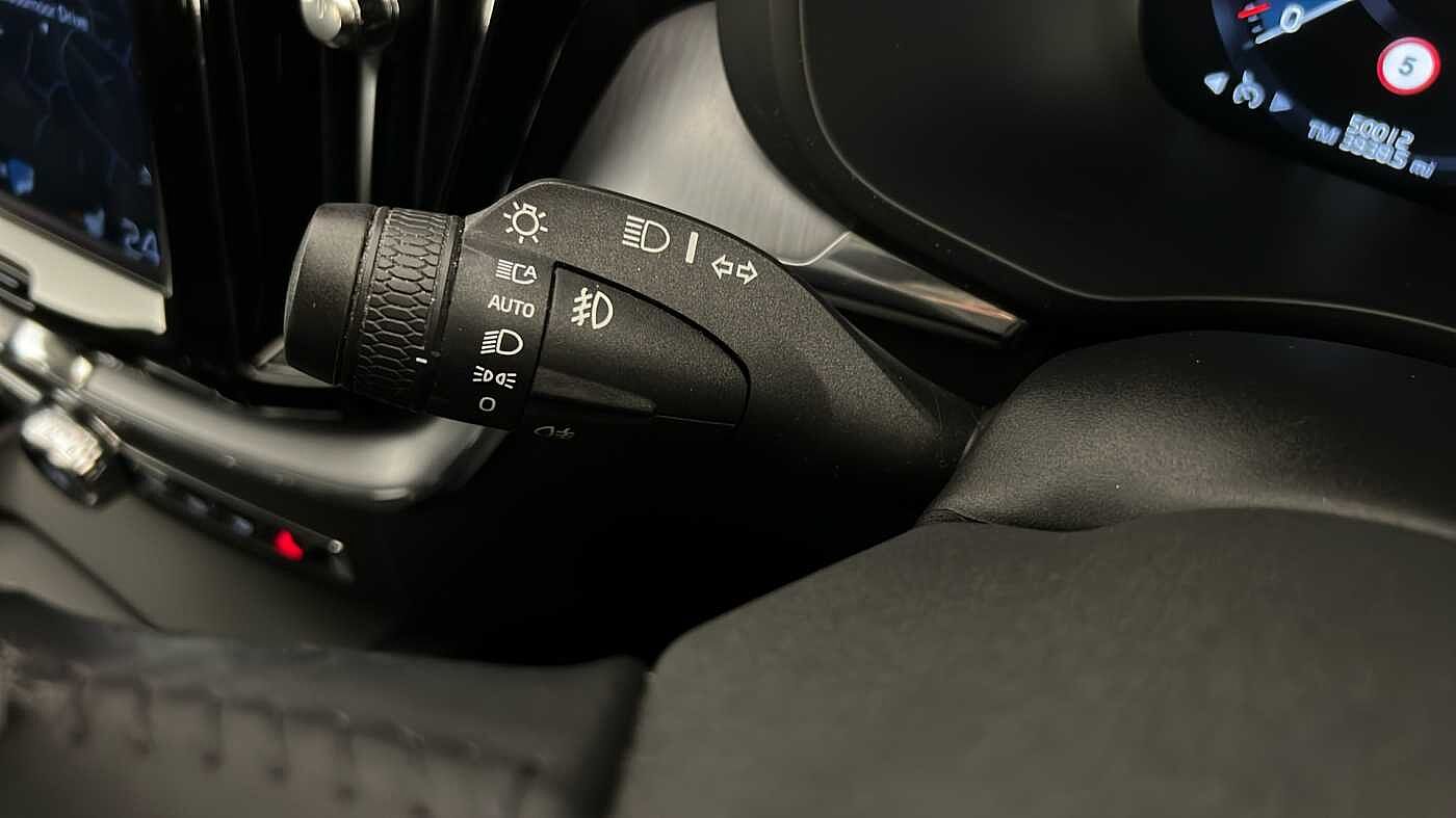 Used Volvo XC60 2018 for sale - 76568008: Photo 38