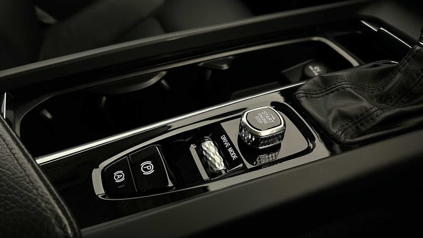 Used Volvo XC60 2018 for sale - 76568008: Photo 44