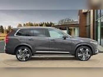 Used Volvo XC90 2024 for sale - 76092146: Photo 2