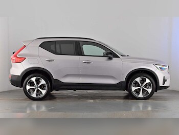 Used Volvo XC40 2025 for sale - 78767391: Photo