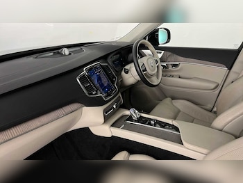Used Volvo XC90 2022 for sale - 76780333: Photo