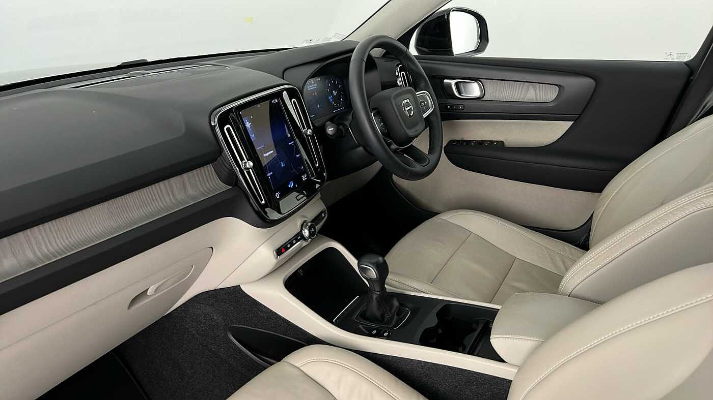 Used Volvo XC40 2021 for sale - 76907948: Photo 10