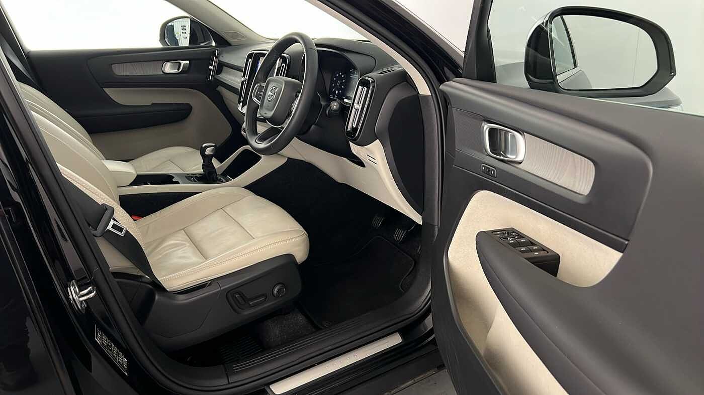 Used Volvo XC40 2021 for sale - 76907948: Photo 17