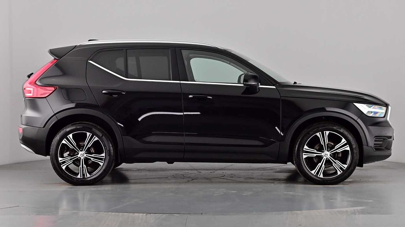 Used Volvo XC40 2021 for sale - 76907948: Photo 3