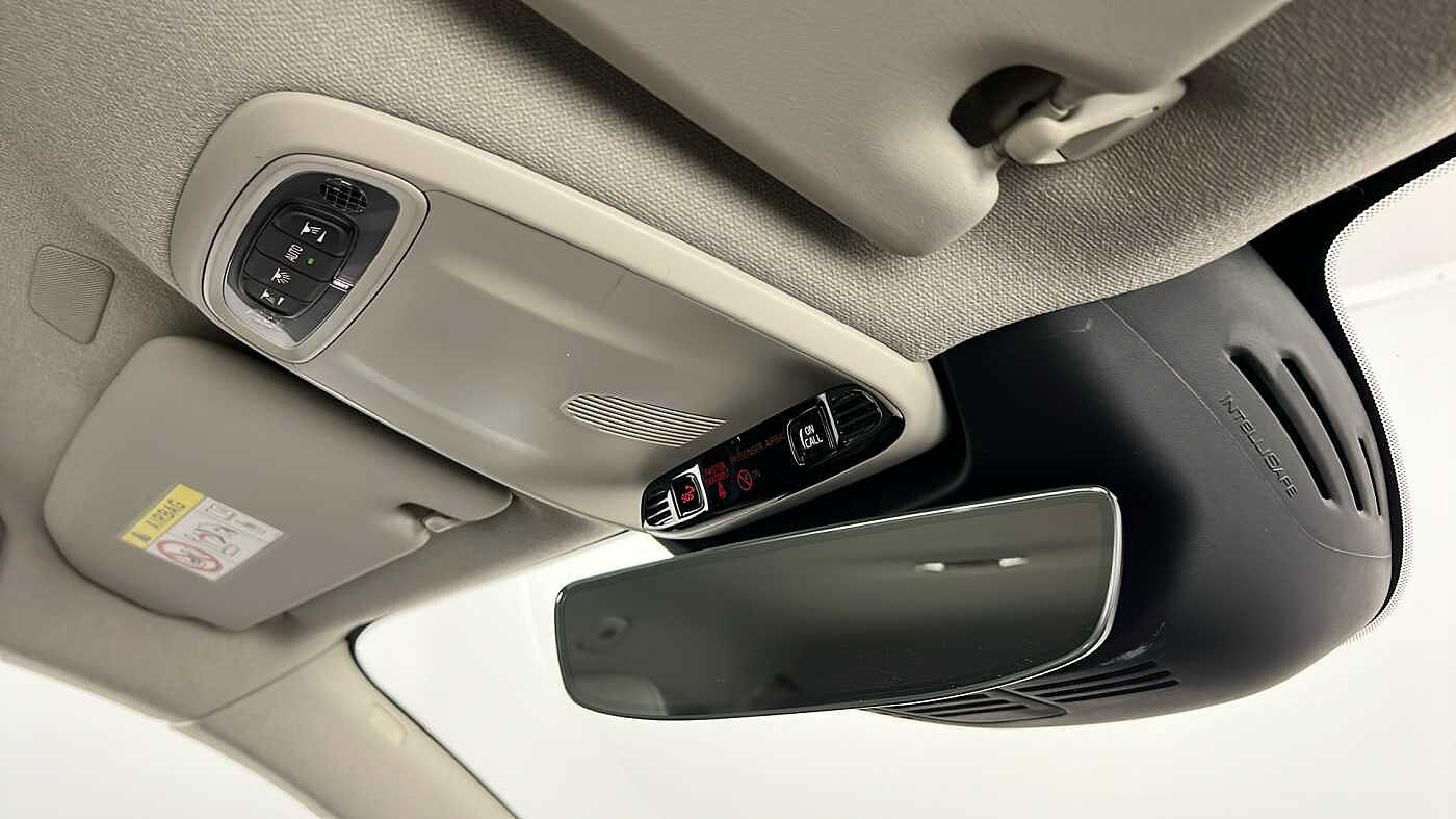 Used Volvo XC40 2021 for sale - 76907948: Photo 37