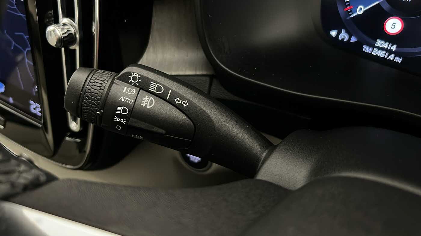 Used Volvo XC40 2021 for sale - 76907948: Photo 39