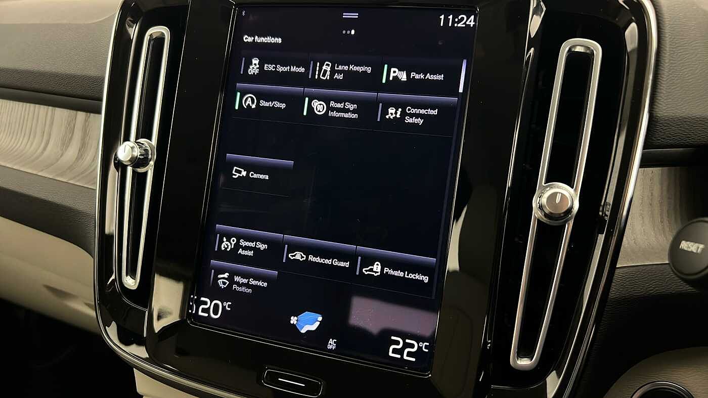 Used Volvo XC40 2021 for sale - 76907948: Photo 42